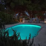 Villa Stunning 4 Bedrooms Zlatni Rat Stunning Location Bol