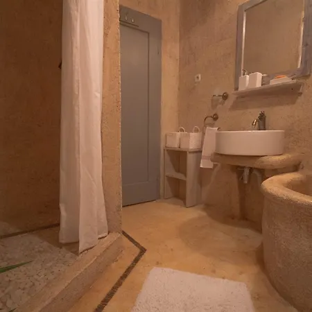 Stunning 4 Bedrooms Zlatni Rat Stunning Location 5m From The Sea 150m From Centre Brac *