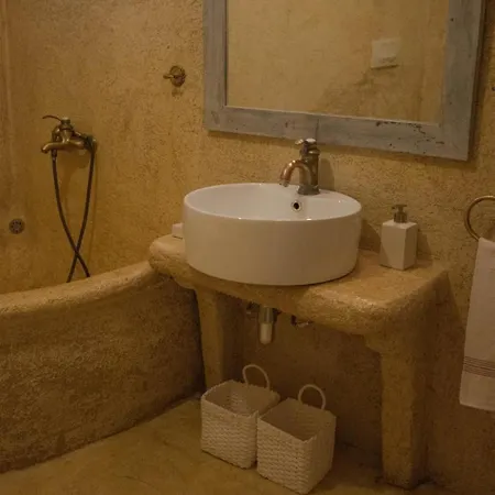 Stunning 4 Bedrooms Zlatni Rat Stunning Location 5m From The Sea 150m From Centre Brac Villa Bol