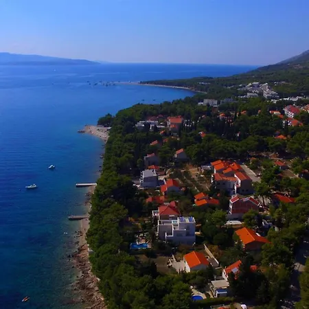 Stunning 4 Bedrooms Zlatni Rat Stunning Location 5m From The Sea 150m From Centre Brac Bol