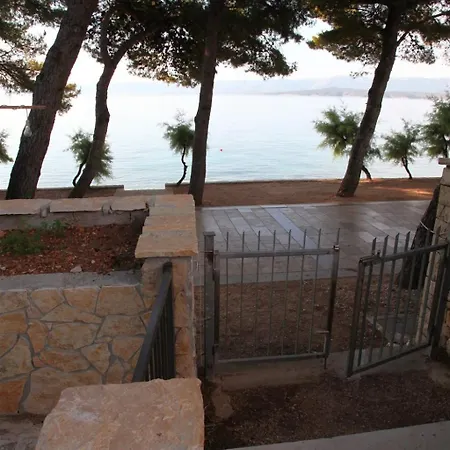 Villa Stunning 4 Bedrooms Zlatni Rat Stunning Location 5m From The Sea 150m From Centre Brac Bol