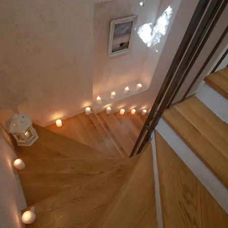 Stunning 4 Bedrooms Zlatni Rat Stunning Location 5m From The Sea 150m From Centre Brac Villa *