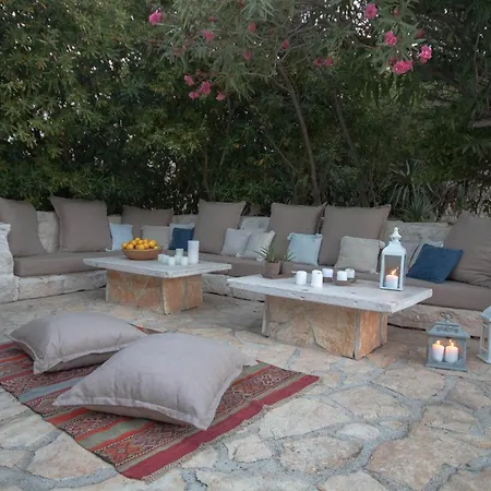 Villa Stunning 4 Bedrooms Zlatni Rat Stunning Location Bol