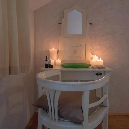Stunning 4 Bedrooms Zlatni Rat Stunning Location 5m From The Sea 150m From Centre Brac Villa Bol